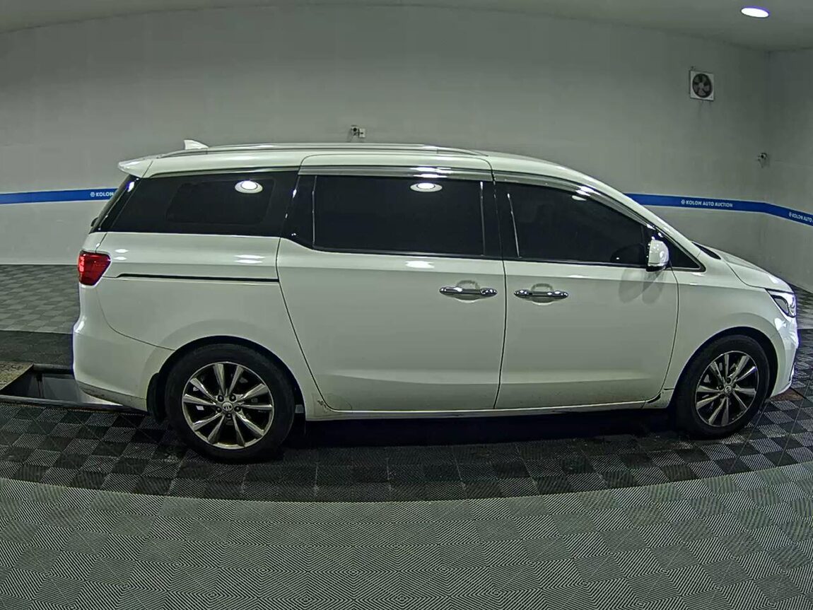 KIA THE NEW CARNIVAL 9-SEATER DIESEL PRESTIGE 2019 - zdjęcie 4