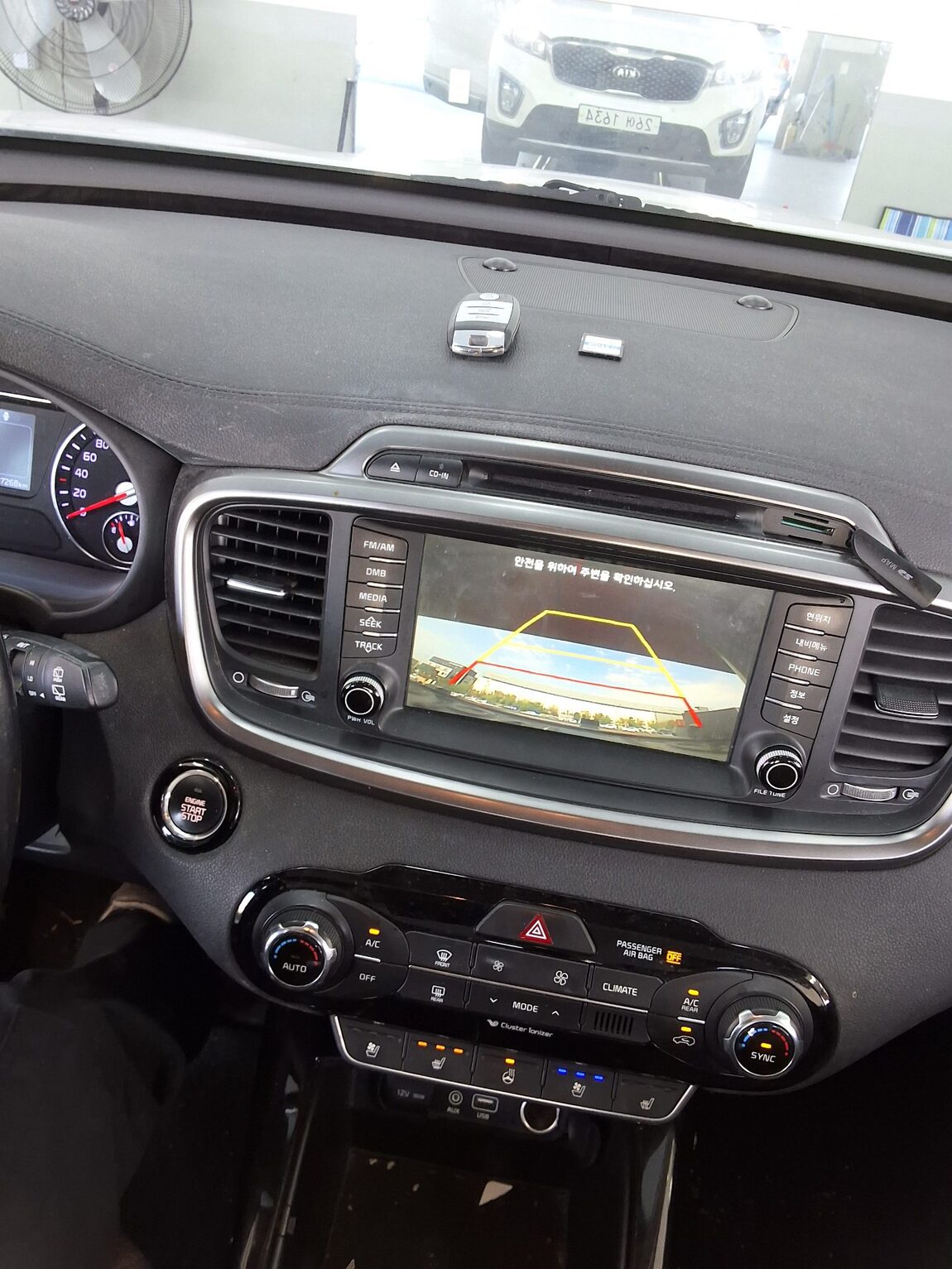 KIA ALL NEW SORENTO R2.0 2WD NOBLESSE 2016 - zdjęcie 17
