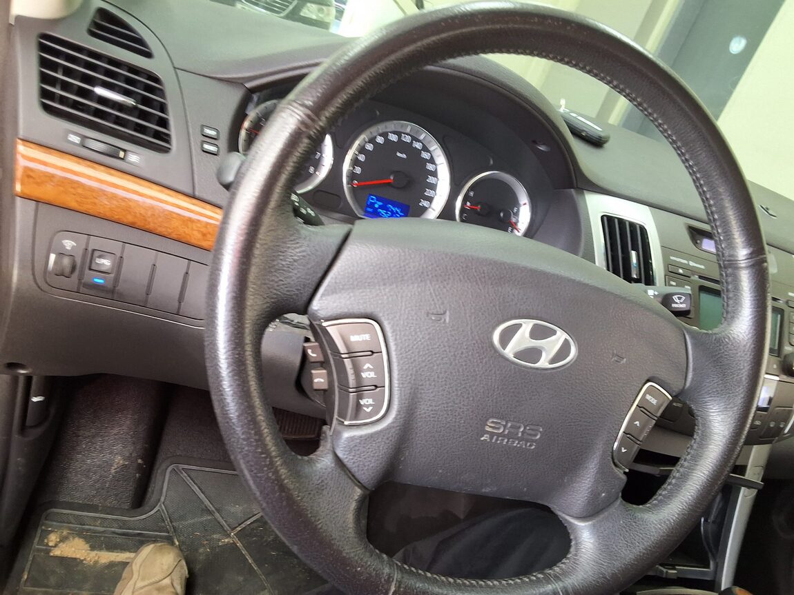 HYUNDAI NF SONATA TRANSFORM LPI RENTAL CAR PREMIER 2010 - zdjęcie 23