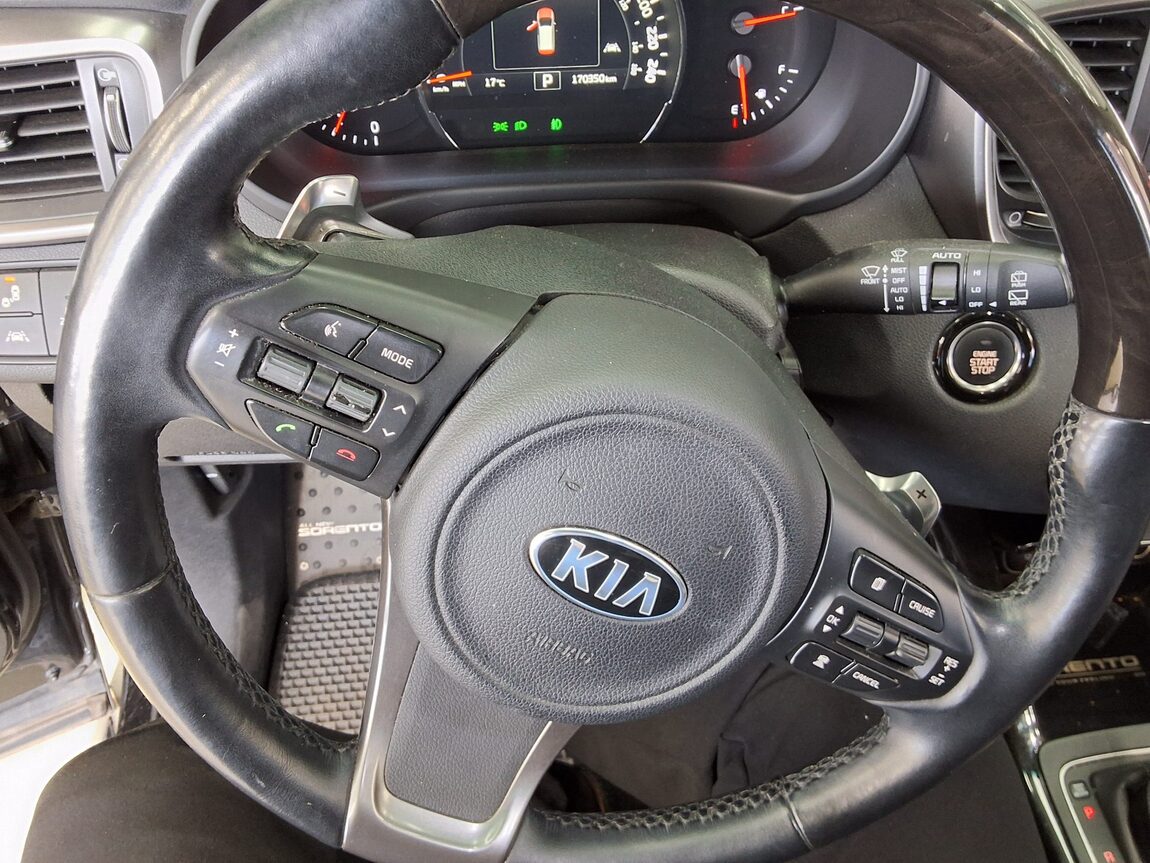 KIA ALL NEW SORENTO R2.0 2WD NOBLESSE SPECIAL 2016 - zdjęcie 18
