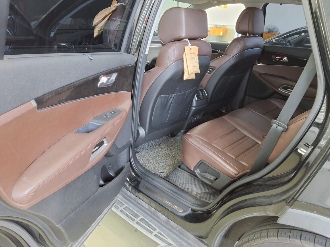 KIA ALL NEW SORENTO R2.0 2WD NOBLESSE SPECIAL 2016 - zdjęcie 12