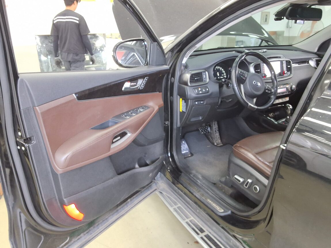 KIA ALL NEW SORENTO R2.0 2WD NOBLESSE SPECIAL 2016 - zdjęcie 10