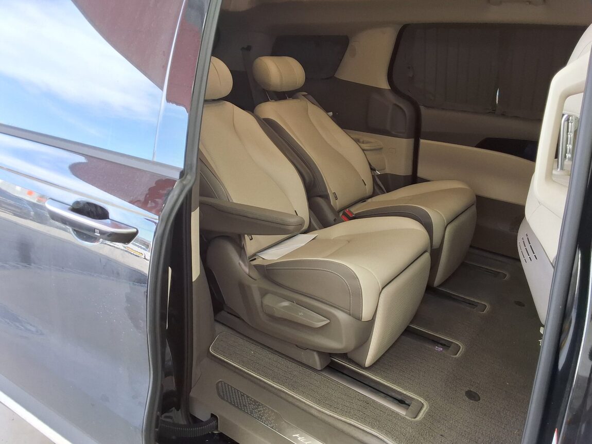 KIA THE NEW CARNIVAL HYBRID (KA4) 1.6 HEV HI-LIMOUSINE 7-SEATER SIGNATURE 2026 - zdjęcie 13