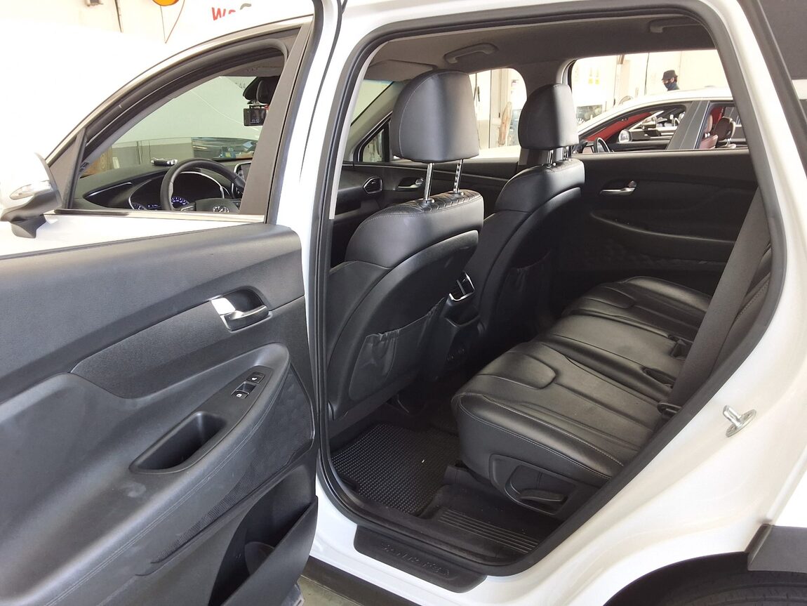HYUNDAI SANTA FE (TM) R2.0 2WD PREMIUM 2019 - zdjęcie 12