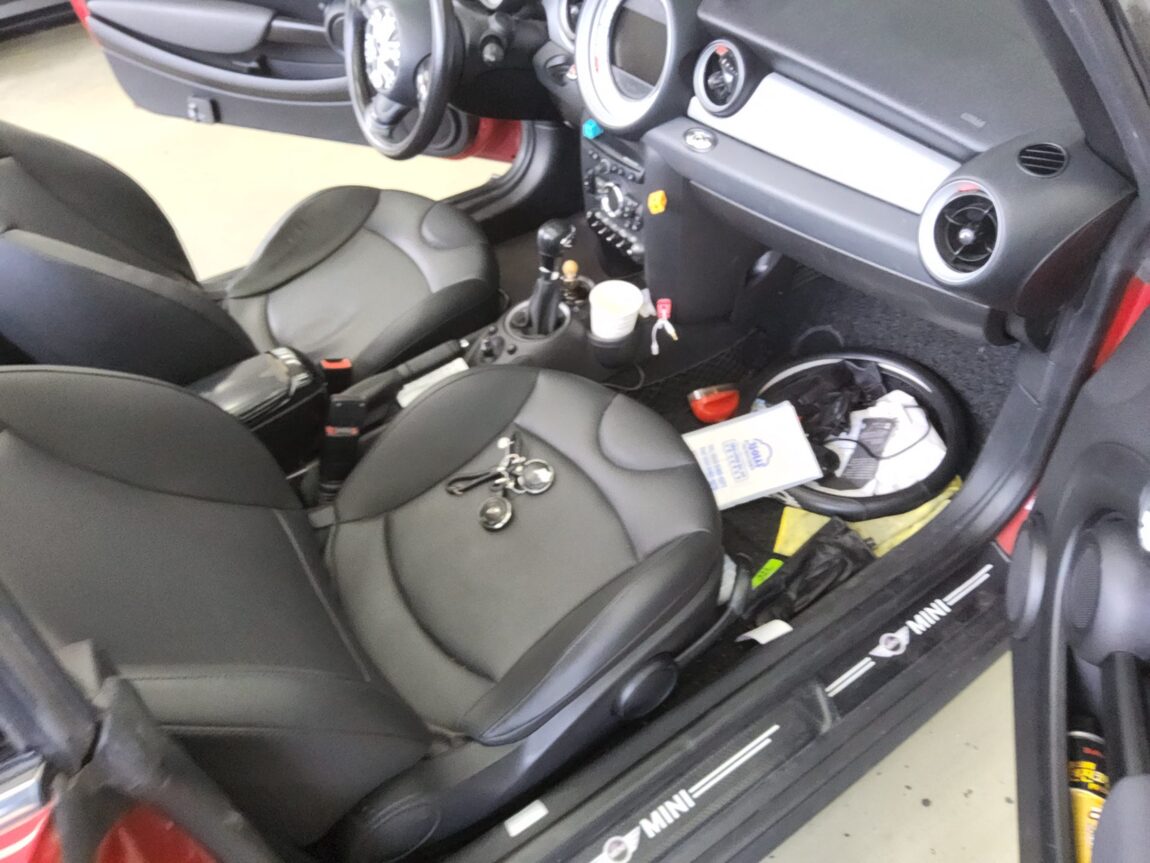 MINI COOPER CONVERTIBLE (2ND GEN) 1.6 2012 - zdjęcie 13