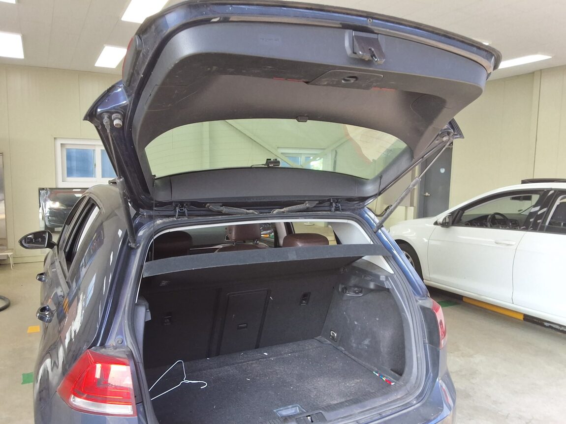 VOLKSWAGEN GOLF (7TH GEN) 2.0 TDI 2016 - zdjęcie 16