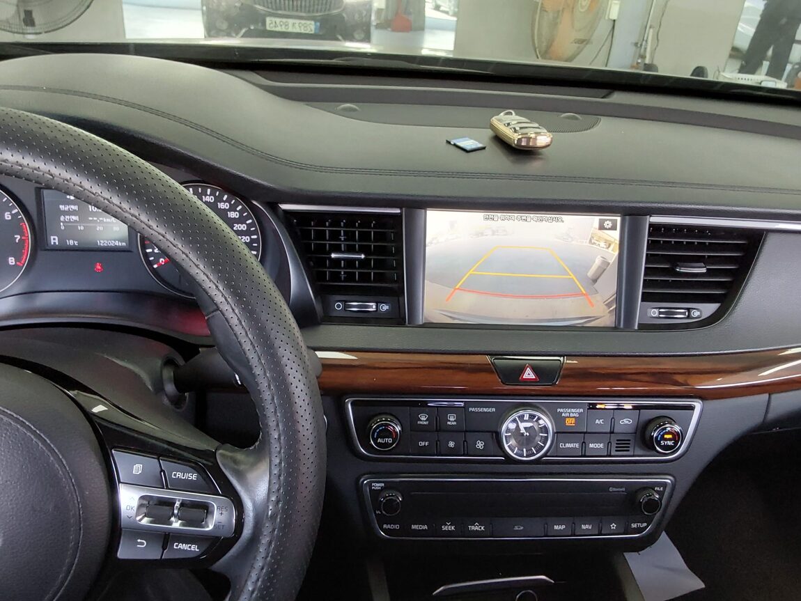 KIA ALL NEW K7 2.4 GDi PRESTIGE 2017 - zdjęcie 17