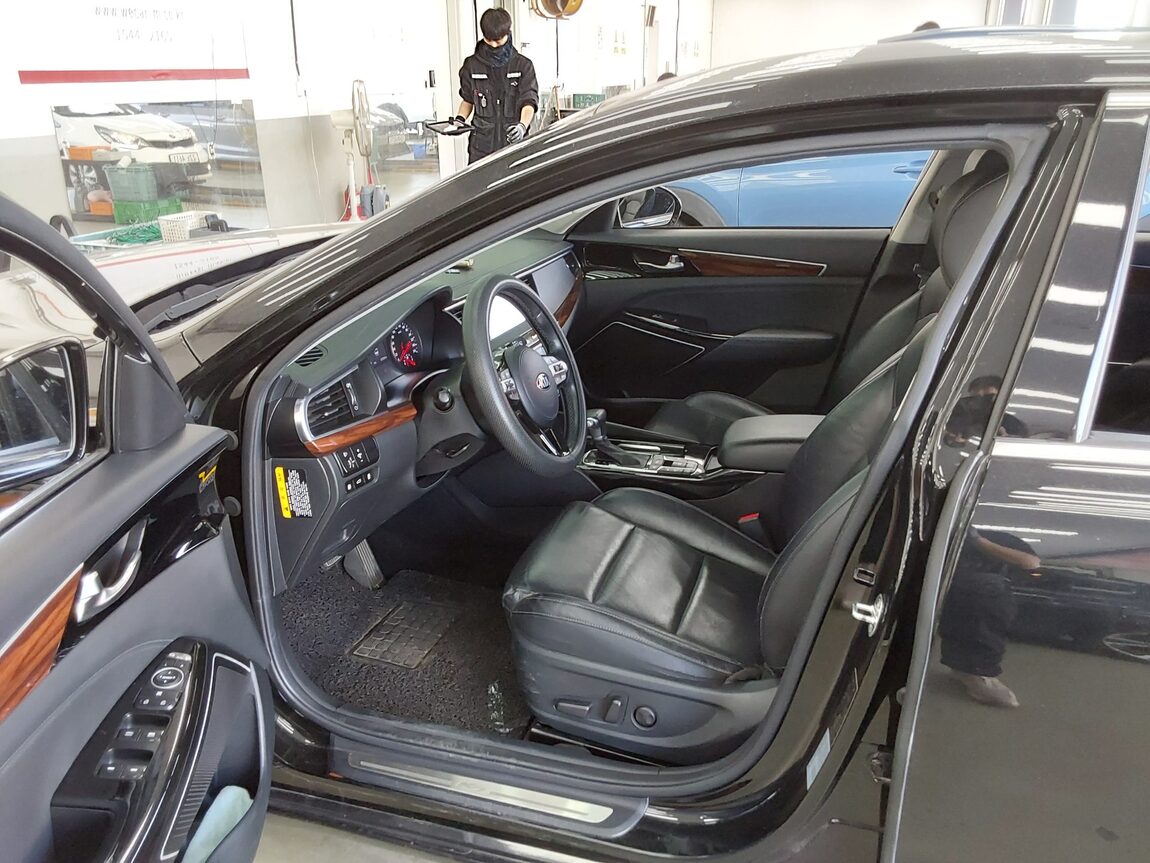 KIA ALL NEW K7 2.4 GDi PRESTIGE 2017 - zdjęcie 10