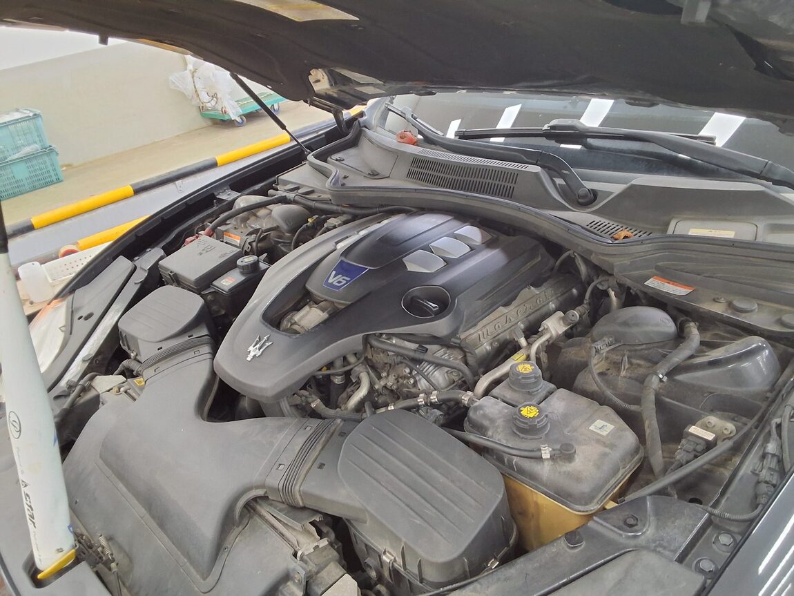 MASERATI QUATTROPORTE (6TH GEN) 3.0 S Q4 2014 - zdjęcie 19