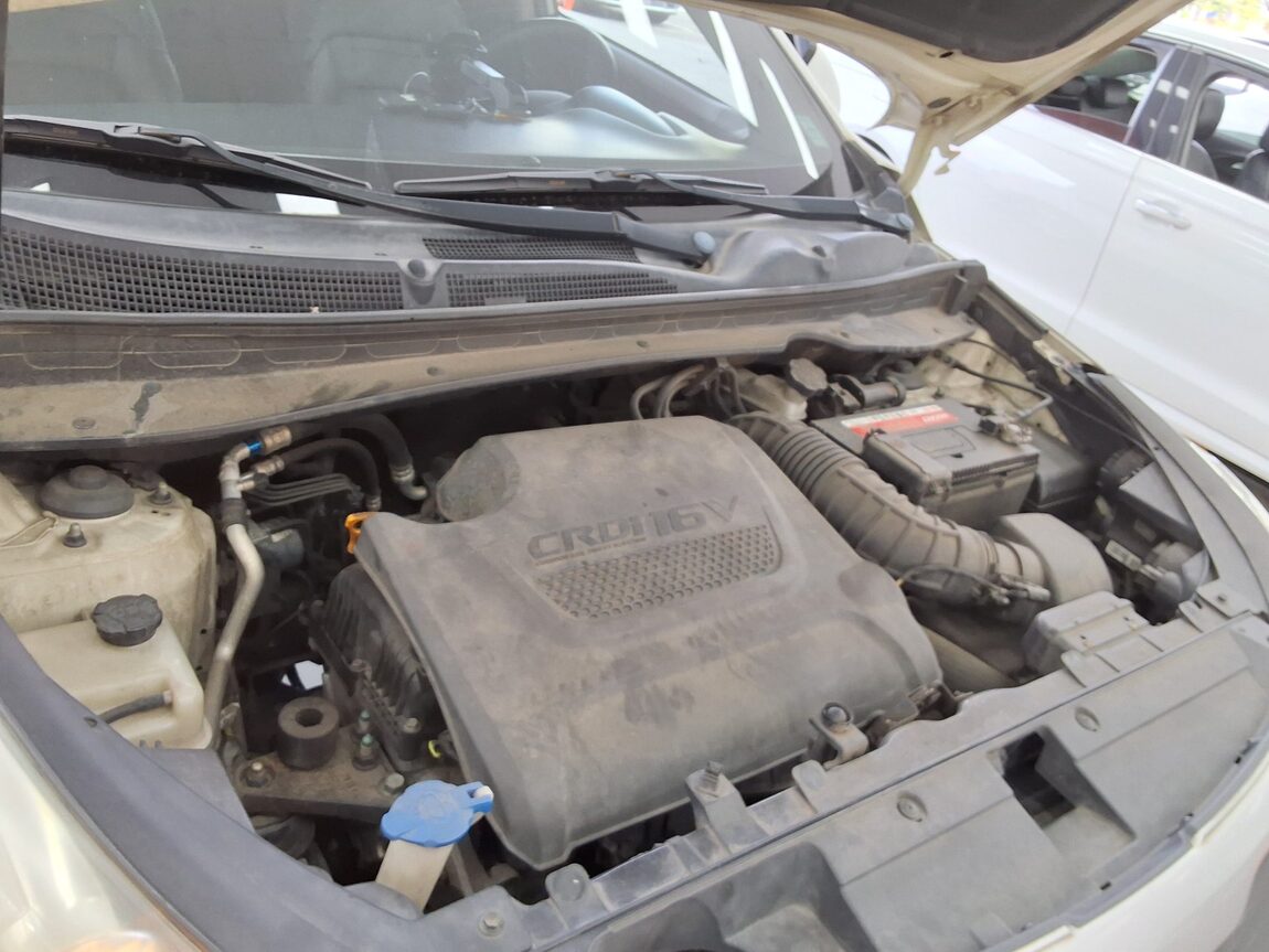 KIA SPORTAGE R DIESEL R2.0 2WD TLX LUXURY MODEL 2013 - zdjęcie 19