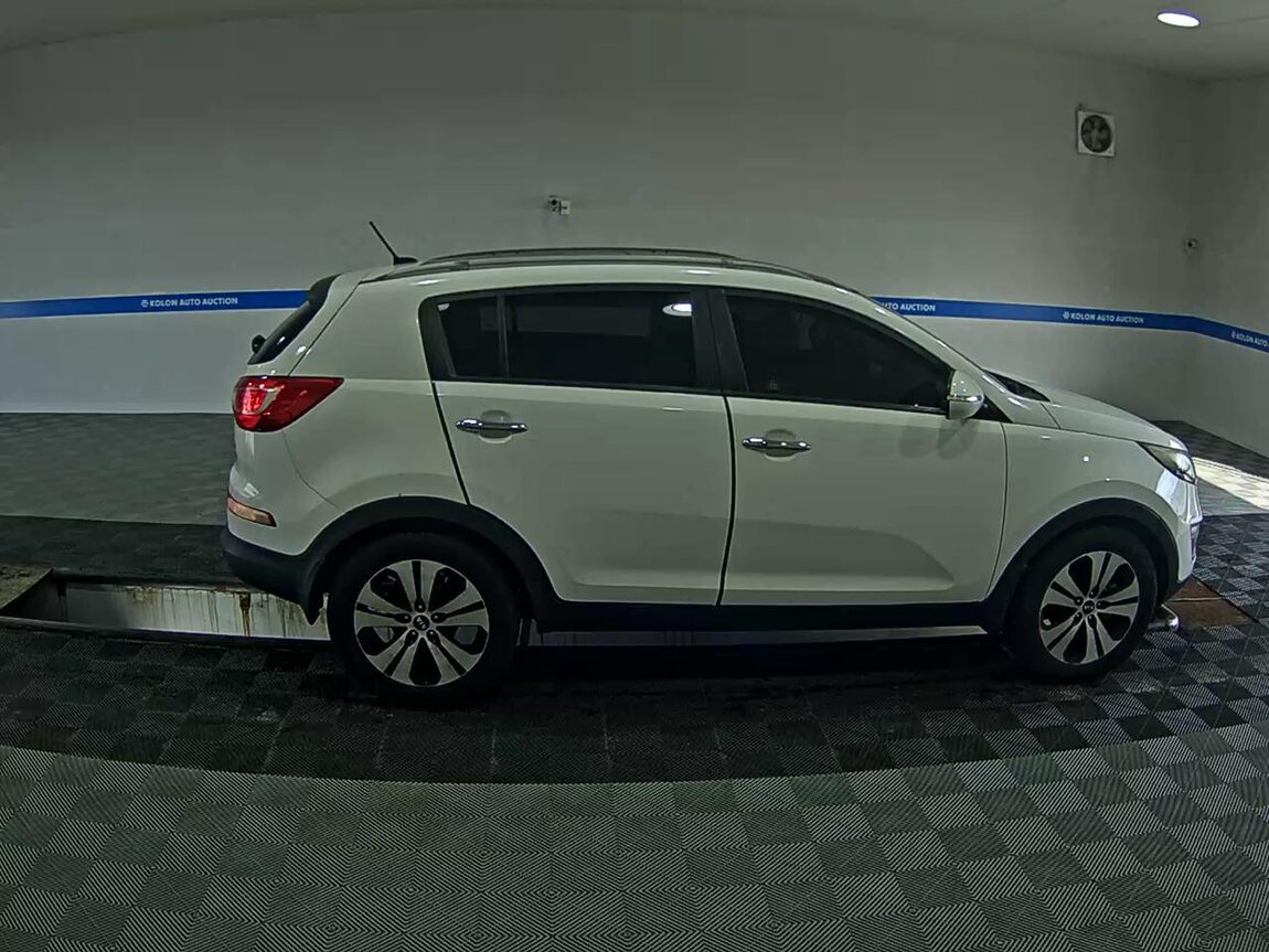 KIA SPORTAGE R DIESEL R2.0 2WD TLX LUXURY MODEL 2013 - zdjęcie 4