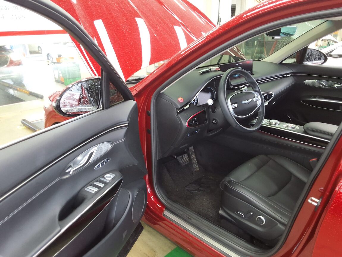 GENESIS GV70 2.2 DIESEL AWD BASE MODEL 2021 - zdjęcie 10
