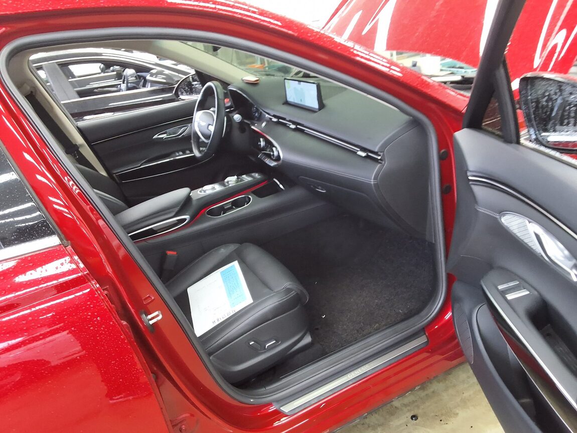GENESIS GV70 2.2 DIESEL AWD BASE MODEL 2021 - zdjęcie 14