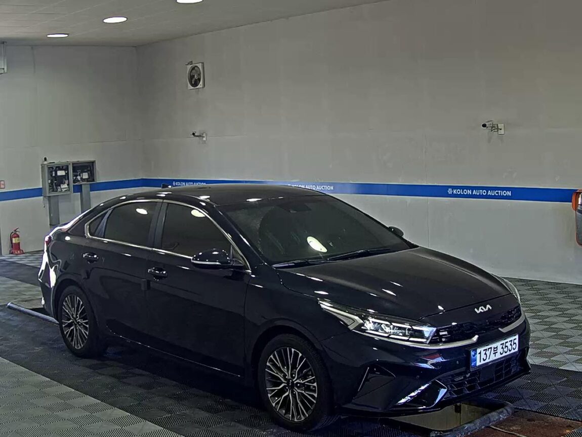 KIA THE NEW K3 1.6 GASOLINE SIGNATURE 2024 - zdjęcie 3