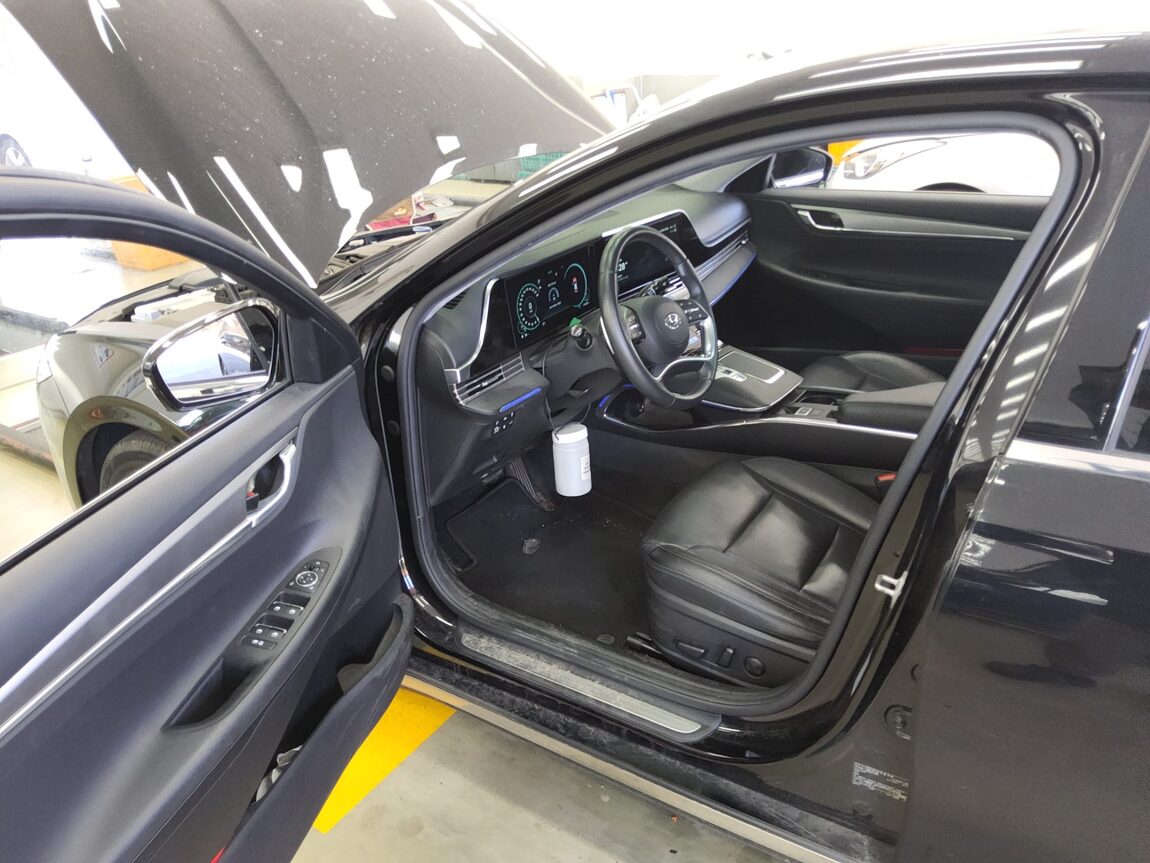 HYUNDAI THE NEW GRANDEUR IG GASOLINE 2.5 LE BLANC 2023 - zdjęcie 10