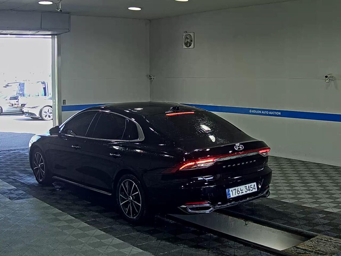 HYUNDAI THE NEW GRANDEUR IG GASOLINE 2.5 LE BLANC 2023 - zdjęcie 6