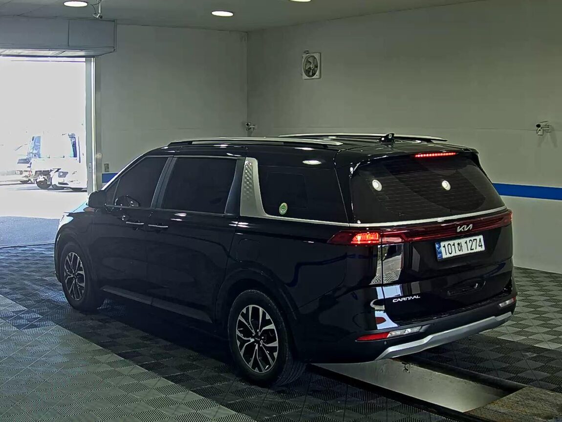KIA NEW CARNIVAL (KA4) 9-SEATER DIESEL PRESTIGE 2023 - zdjęcie 6