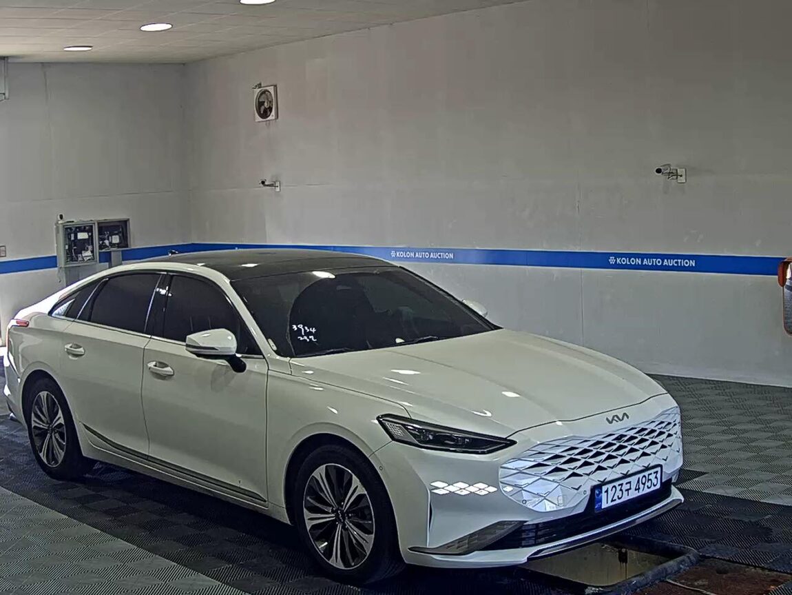 KIA K8 HYBRID HEV SIGNATURE 2023 - zdjęcie 3