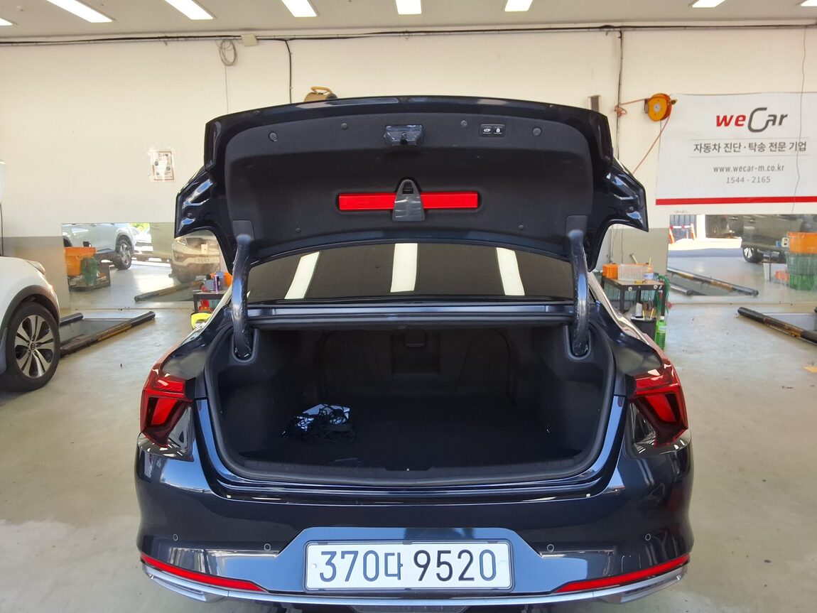 KIA K8 HYBRID HEV NOBLESSE 2024 - zdjęcie 15