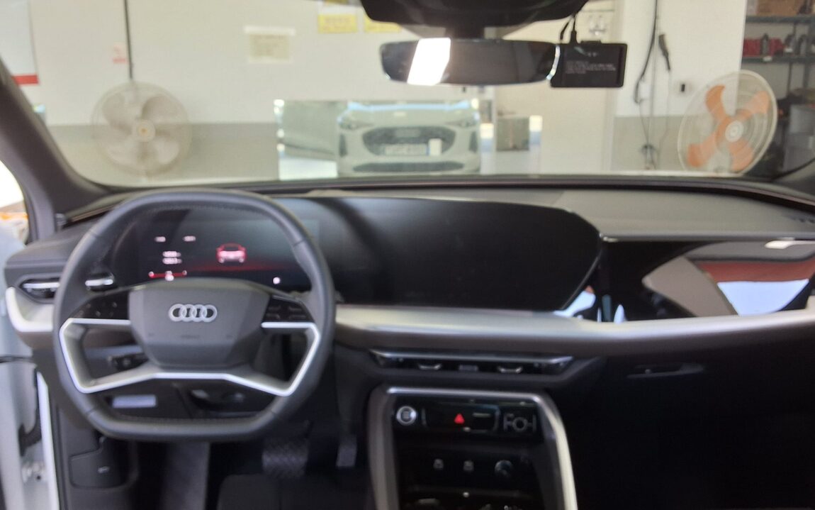 AUDI Q5(80A) 40 TFSI QUATTRO ADVANCED 2025 - zdjęcie 11