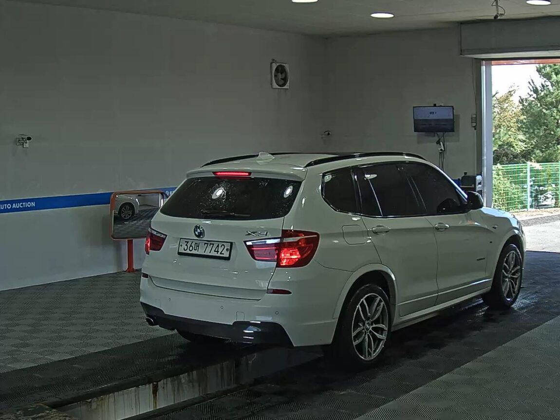 BMW X3 (2ND GEN) 20d xDRIVE M AERODYNAMIC 2017 - zdjęcie 5