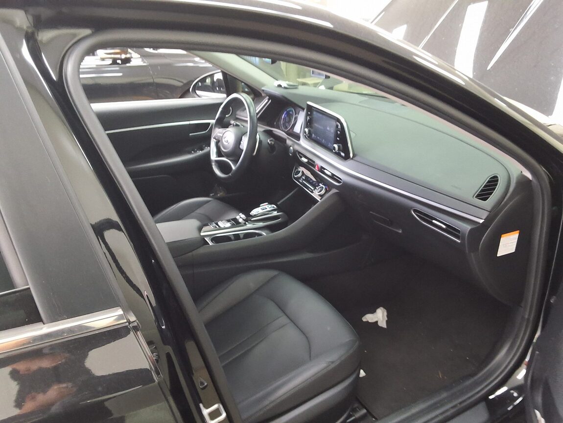 HYUNDAI SONATA (DN8) HYBRID 2.0 HEV MODERN 2023 - zdjęcie 16