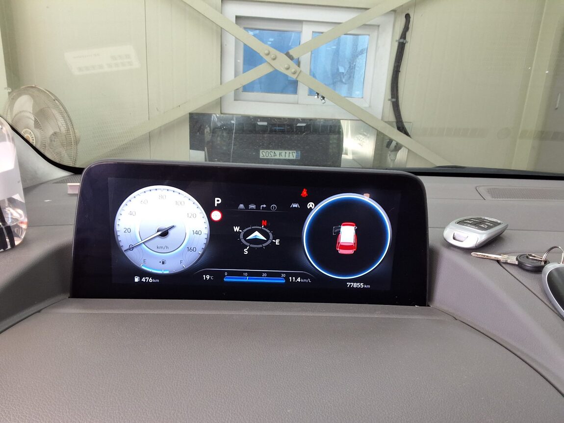HYUNDAI STARIA 2.2 DIESEL CAMPER 4-SEATER 4WD PRESTIGE 2023 - zdjęcie 10