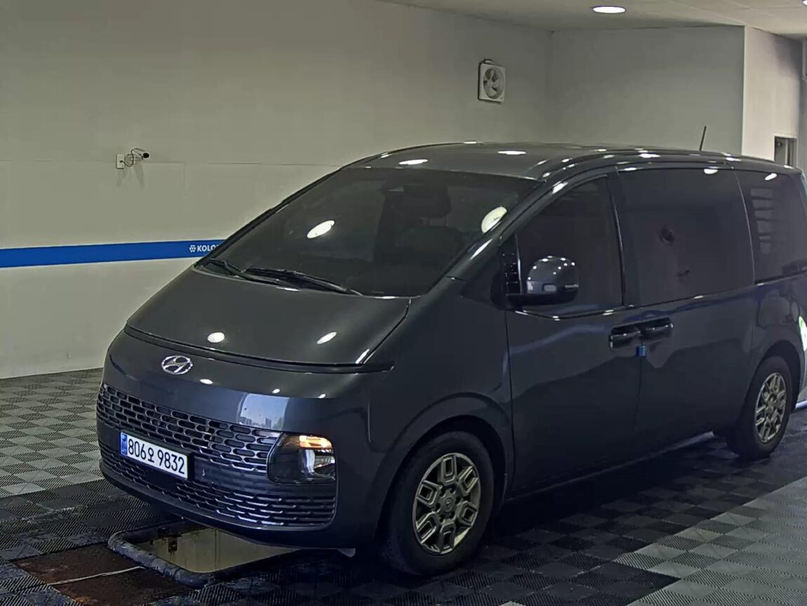 HYUNDAI STARIA 2.2 DIESEL CARGO 5-SEATER MODERN 2024 - zdjęcie 2