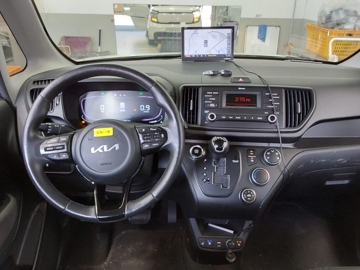 KIA THE NEW KIA RAY 1.0 GASOLINE PRESTIGE 2023 - zdjęcie 11
