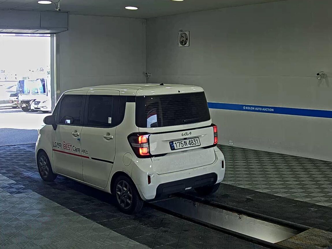 KIA THE NEW KIA RAY 1.0 GASOLINE PRESTIGE 2023 - zdjęcie 6