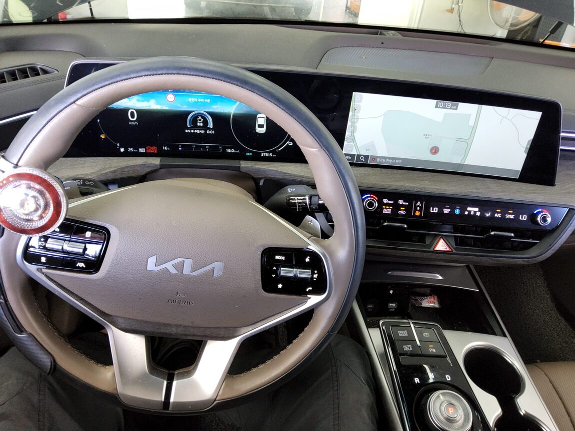 KIA K8 HYBRID HEV NOBLESSE 2023 - zdjęcie 17