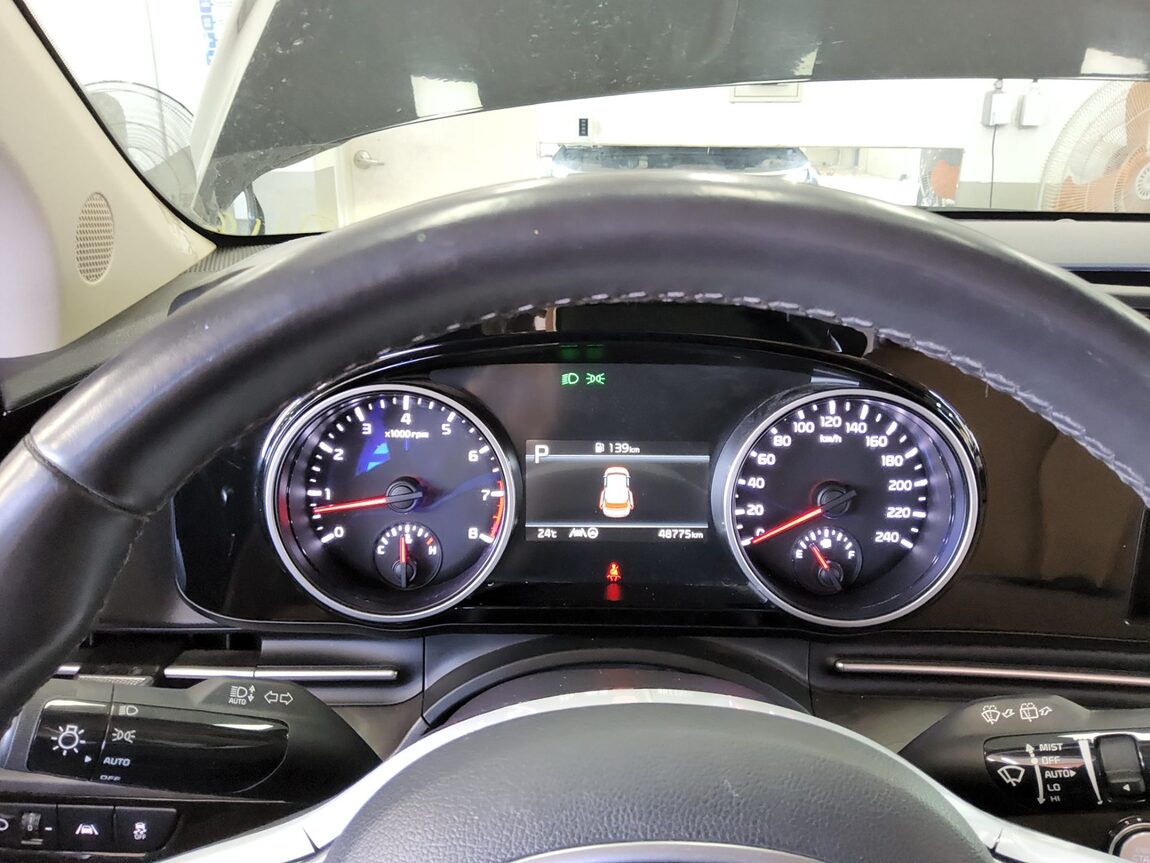 KIA NEW CARNIVAL (KA4) 9-SEATER GASOLINE PRESTIGE 2023 - zdjęcie 9