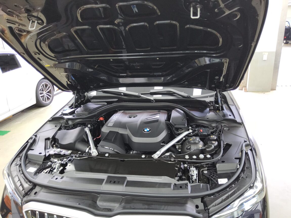 BMW 5 SERIES (8TH GEN) 520i M SPORT PACK 2026 - zdjęcie 23