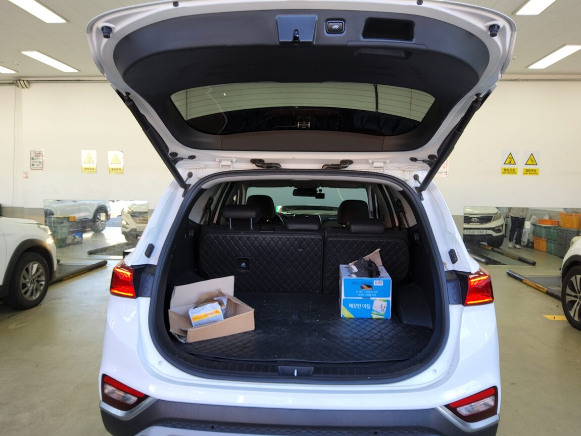 HYUNDAI SANTA FE (TM) 2.0T GDi 2WD PRESTIGE 2020 - zdjęcie 15
