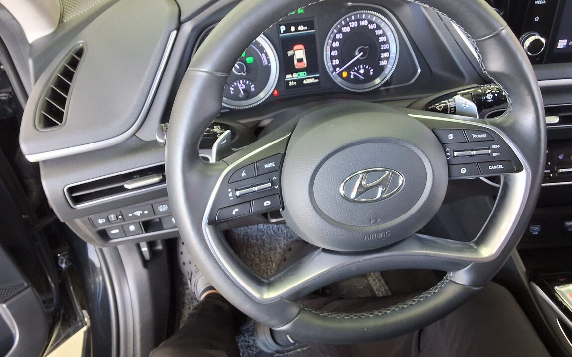 HYUNDAI SONATA (DN8) HYBRID 2.0 HEV MODERN 2022 - zdjęcie 17