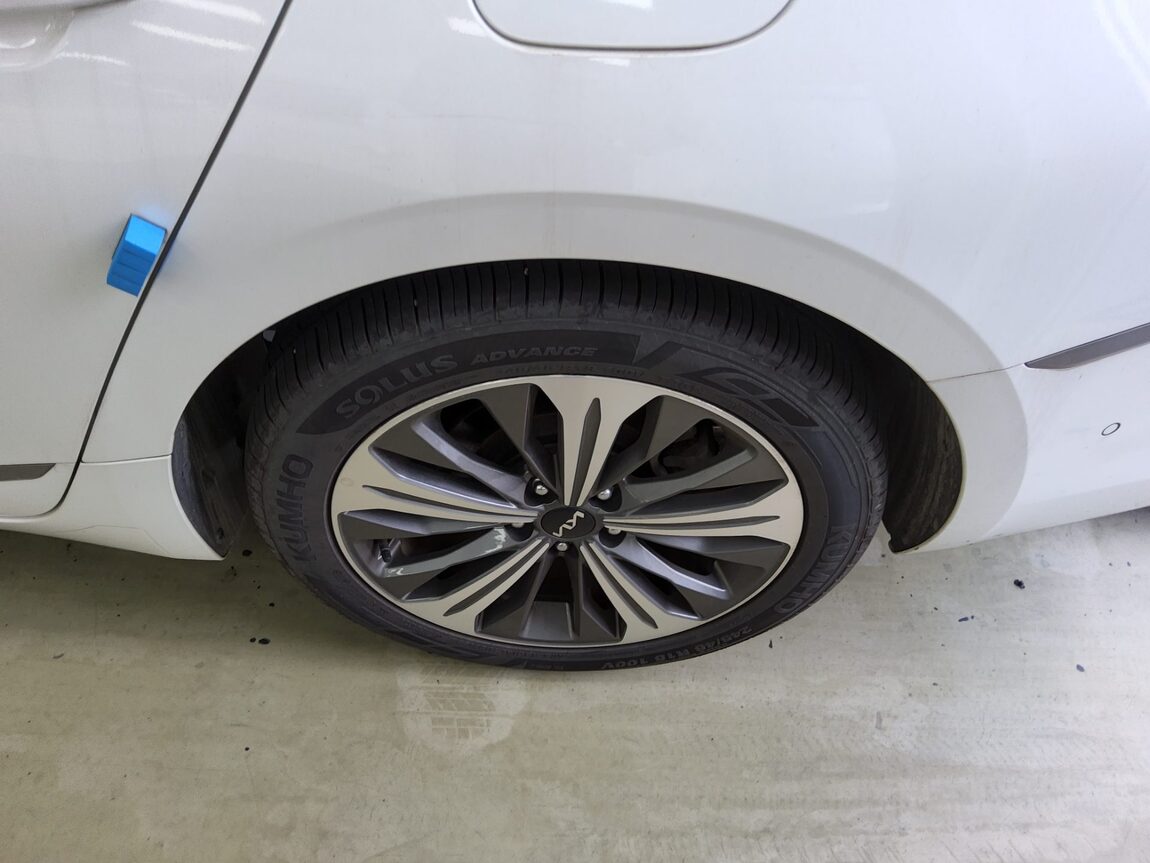 KIA K8 HYBRID HEV NOBLESSE 2023 - zdjęcie 23