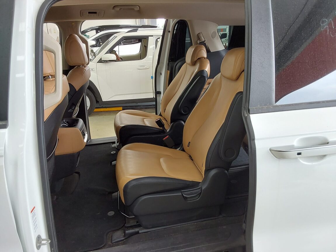 KIA NEW CARNIVAL (KA4) 9-SEATER GASOLINE PRESTIGE 2023 - zdjęcie 12