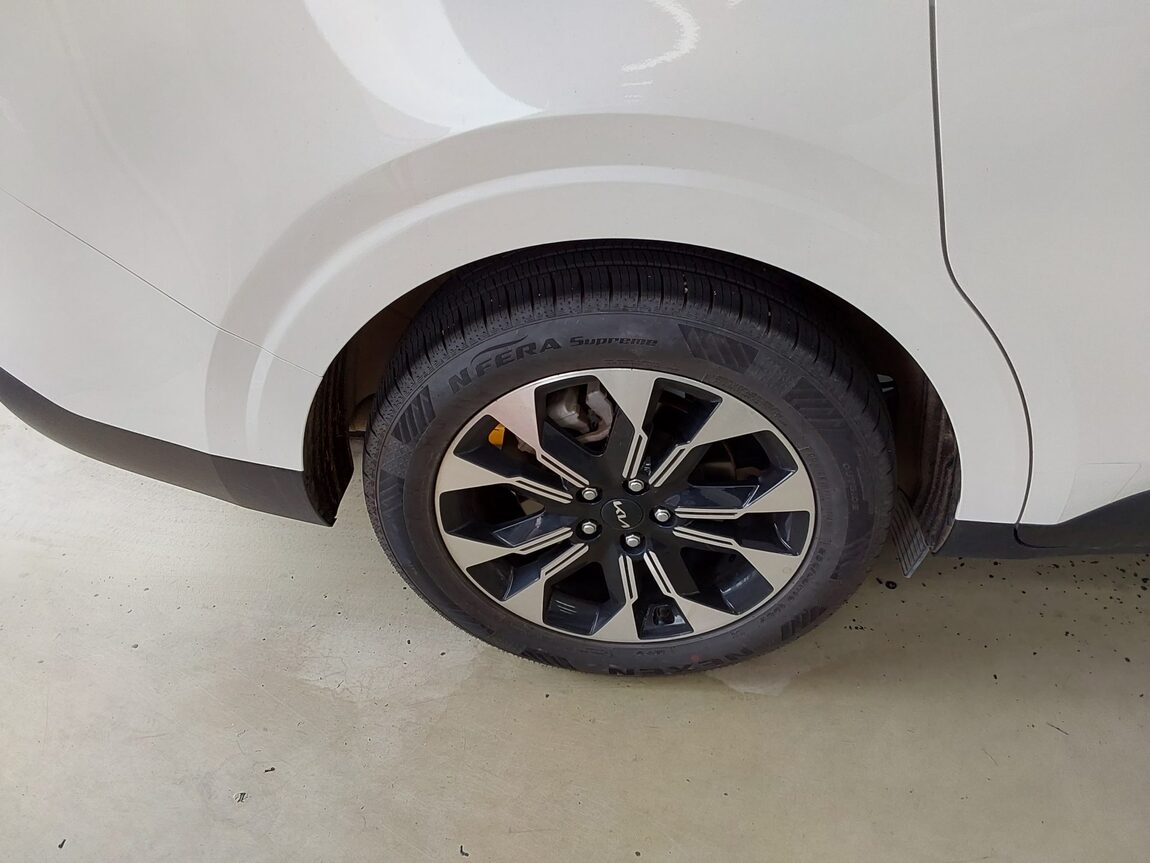 KIA NEW CARNIVAL (KA4) 9-SEATER GASOLINE PRESTIGE 2023 - zdjęcie 23