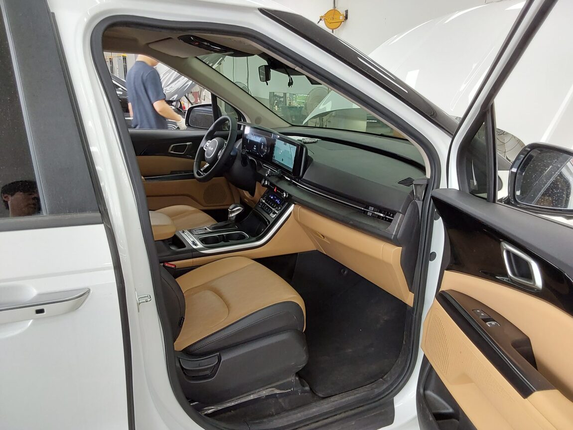 KIA NEW CARNIVAL (KA4) 9-SEATER GASOLINE PRESTIGE 2023 - zdjęcie 14