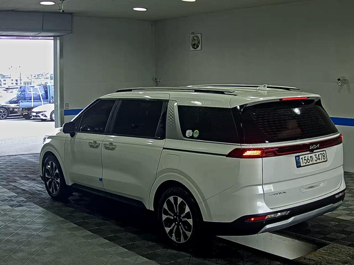 KIA NEW CARNIVAL (KA4) 9-SEATER GASOLINE PRESTIGE 2023 - zdjęcie 6