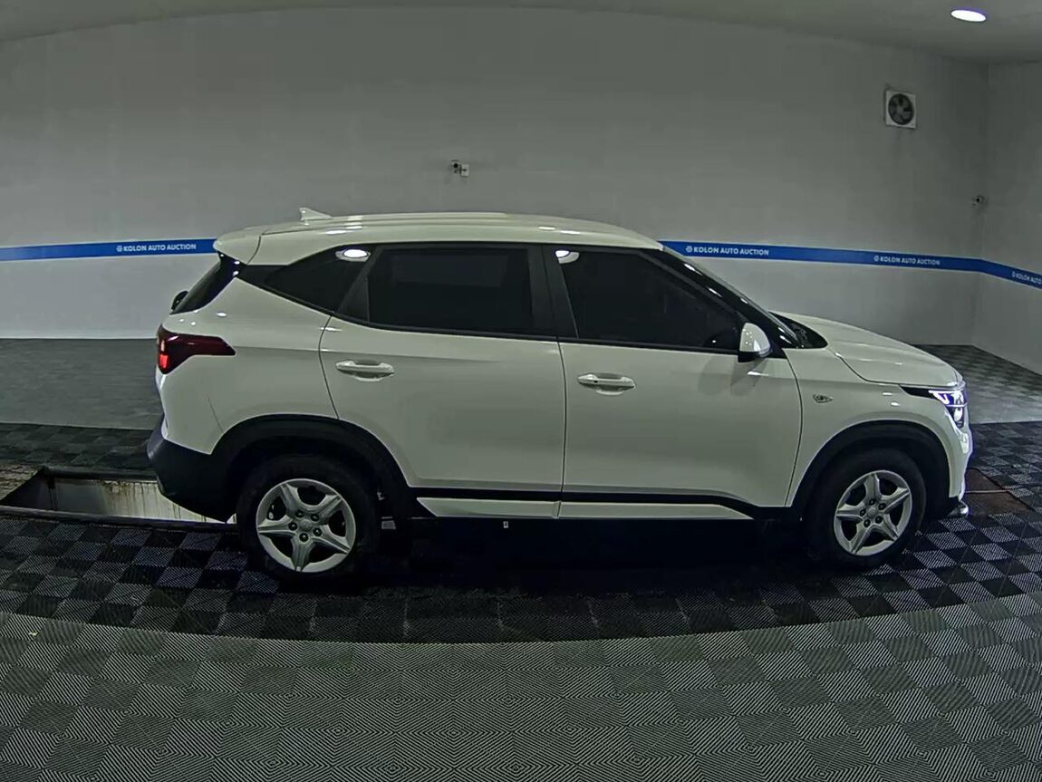 KIA SELTOS 1.6 GASOLINE 2WD TRENDY 2023 - zdjęcie 4