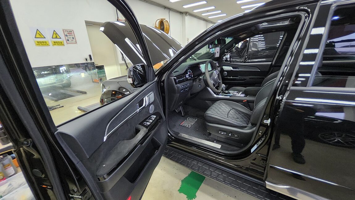 KIA MOHAVE THE MASTER 3.0 DIESEL 4WD MASTERS GRAVITY 2023 - zdjęcie 10