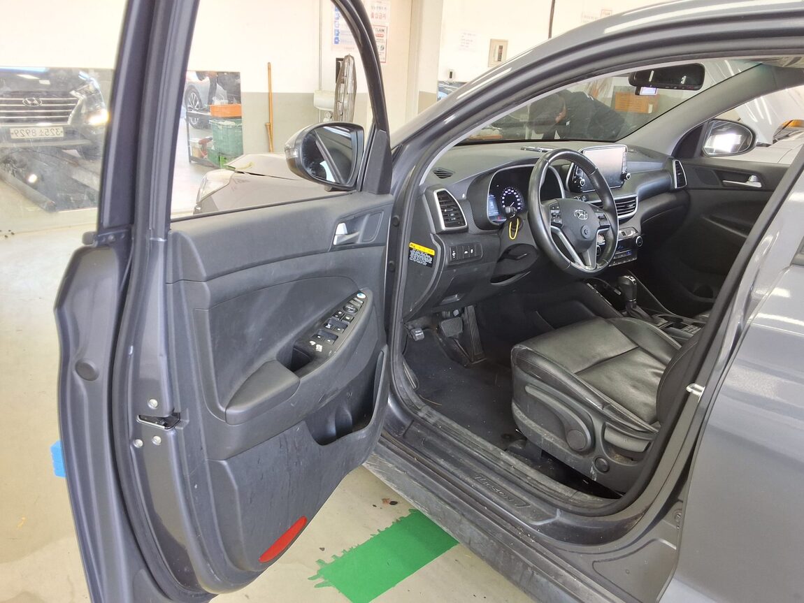 HYUNDAI NEW TUCSON 1.6 DIESEL 2WD SMART 2020 - zdjęcie 10