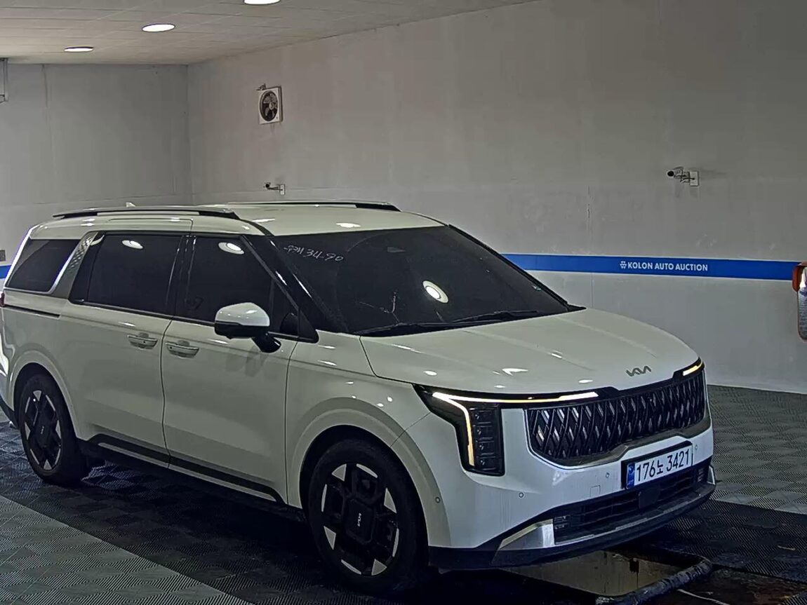 KIA THE NEW CARNIVAL (KA4) 9-SEATER DIESEL SIGNATURE 2024 - zdjęcie 3
