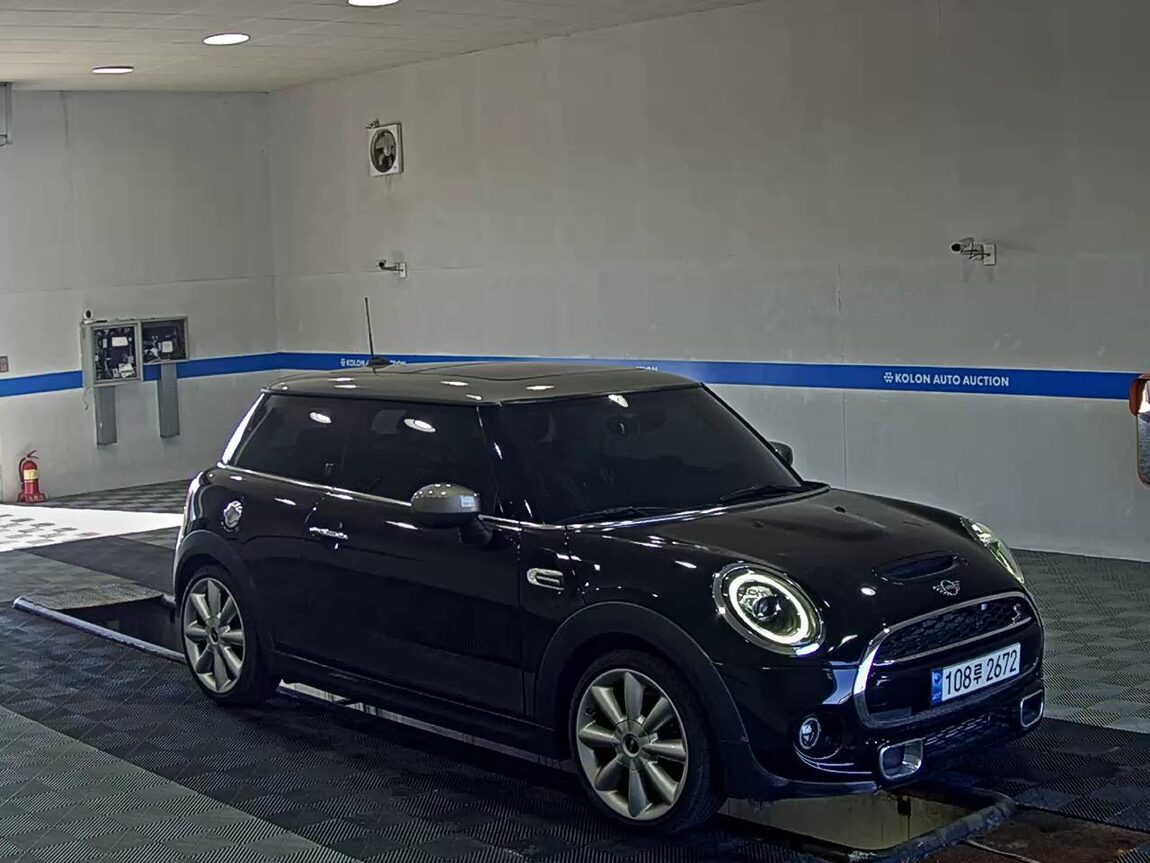 MINI COOPER (3RD GEN) 2.0 S KINGS ROAD EDITION 2020 - zdjęcie 3