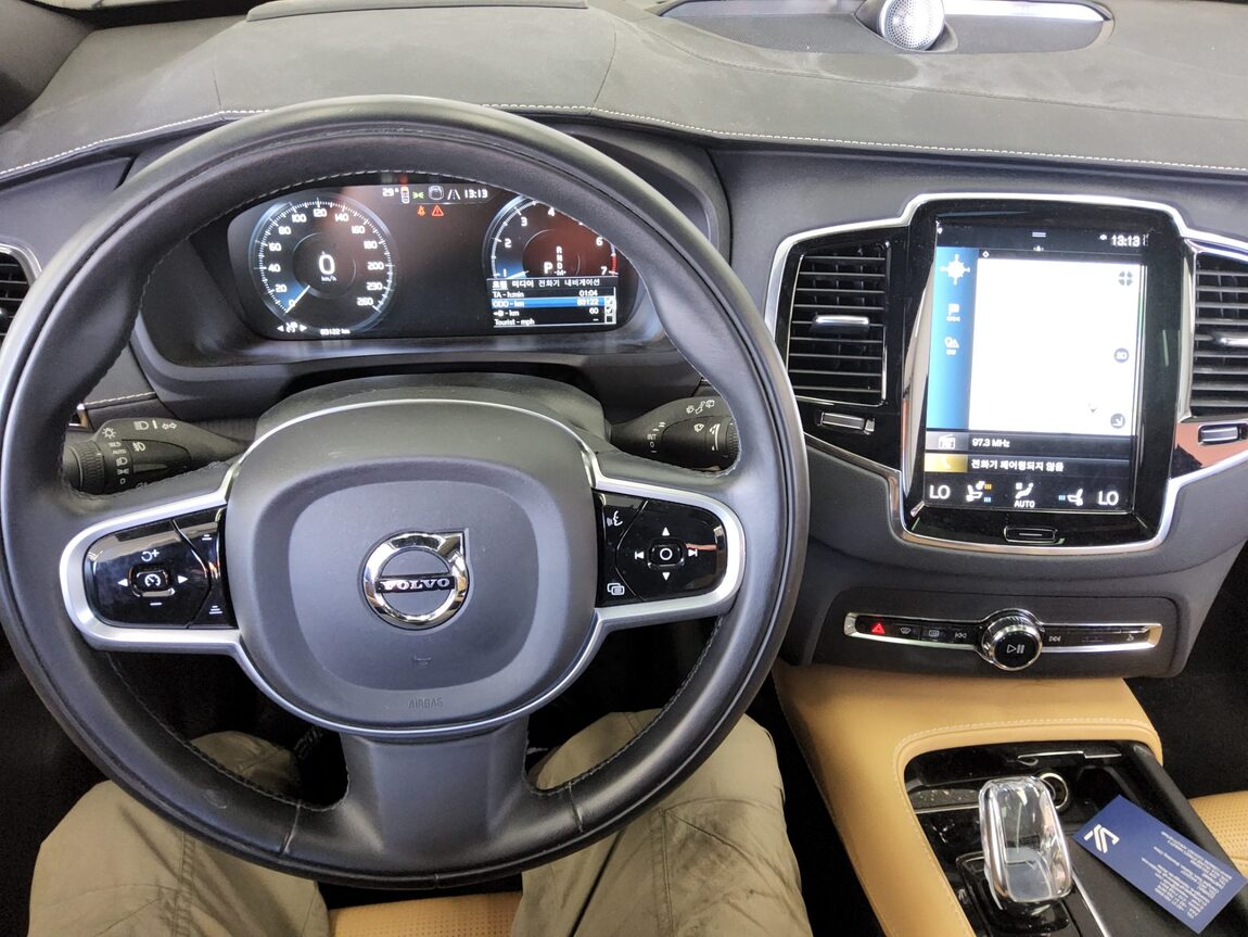 VOLVO XC90 (2ND GEN) B6 AWD INSCRIPTION 2022 - zdjęcie 17
