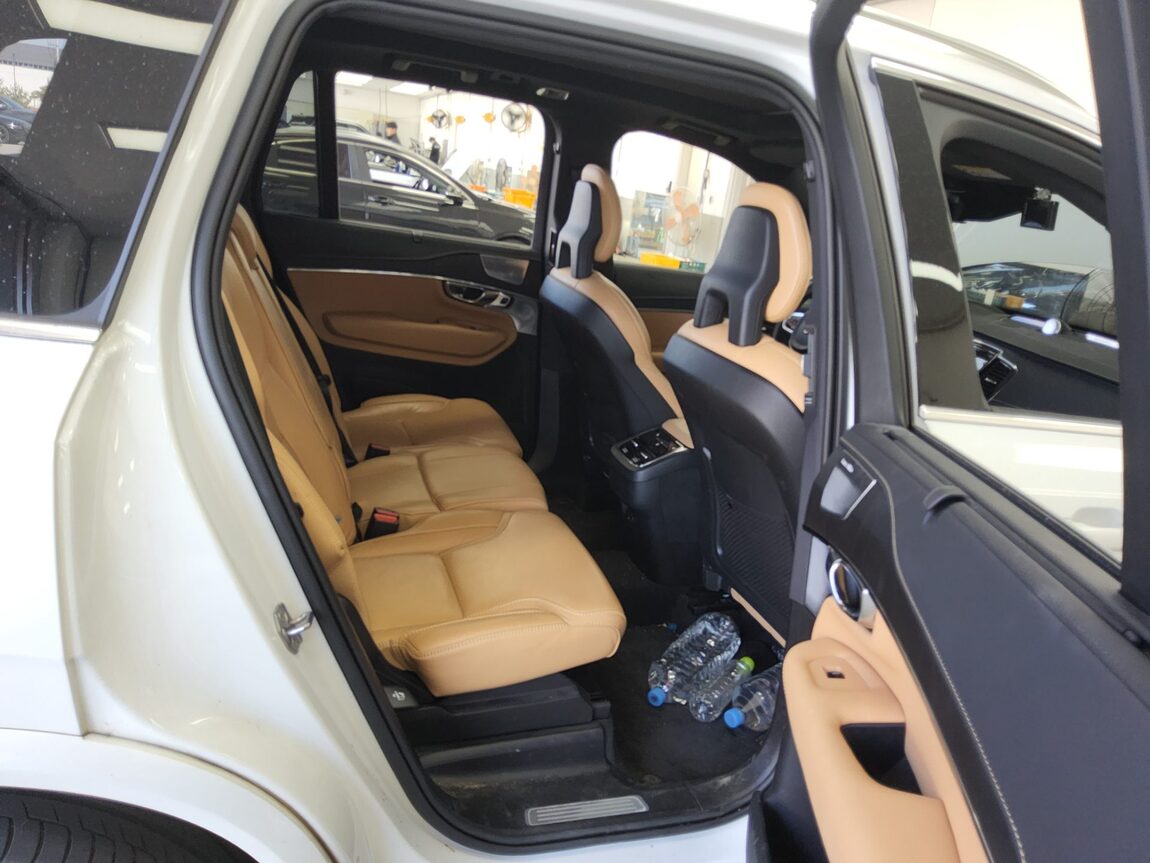 VOLVO XC90 (2ND GEN) B6 AWD INSCRIPTION 2022 - zdjęcie 13
