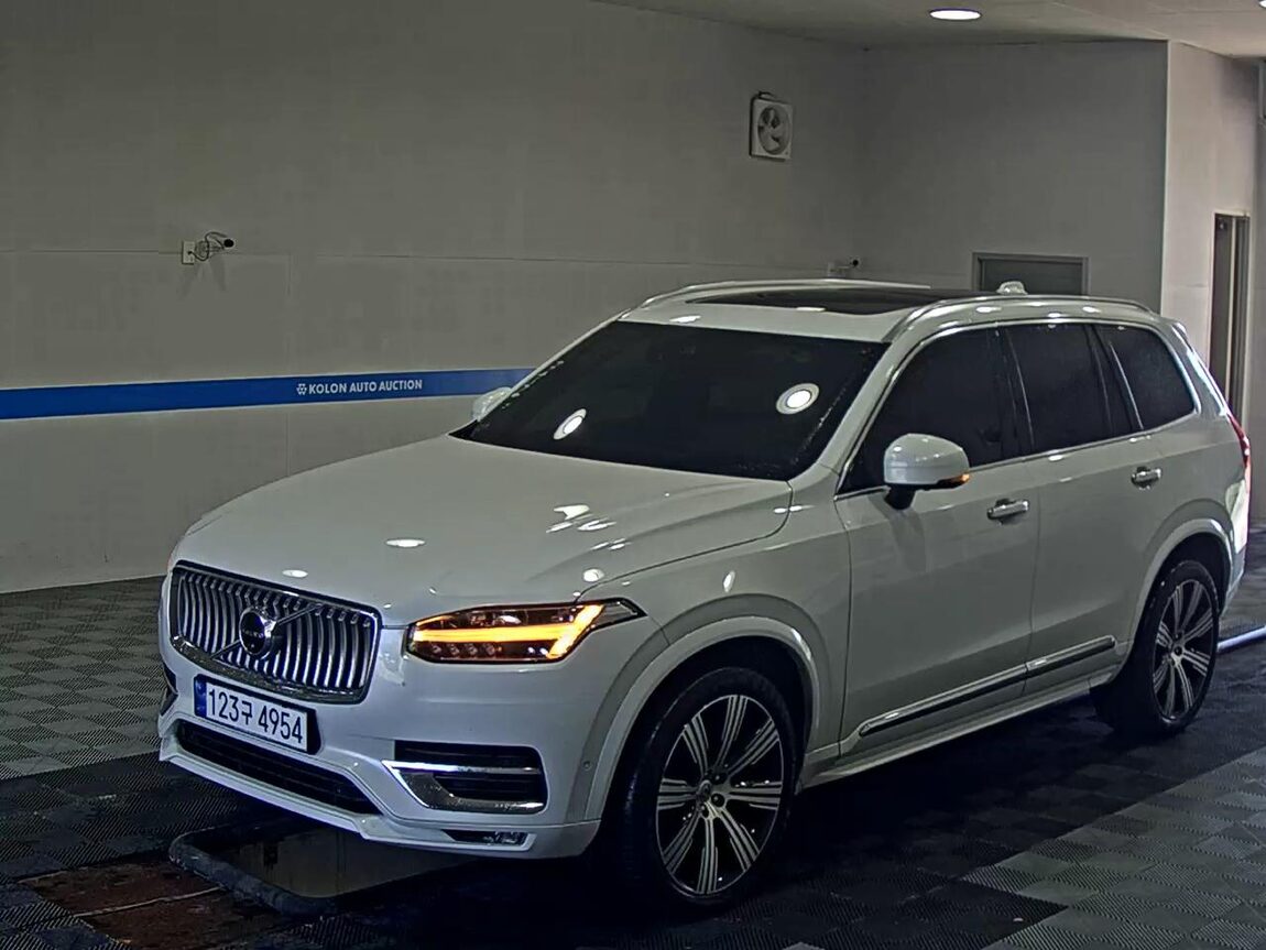 VOLVO XC90 (2ND GEN) B6 AWD INSCRIPTION 2022 - zdjęcie 2