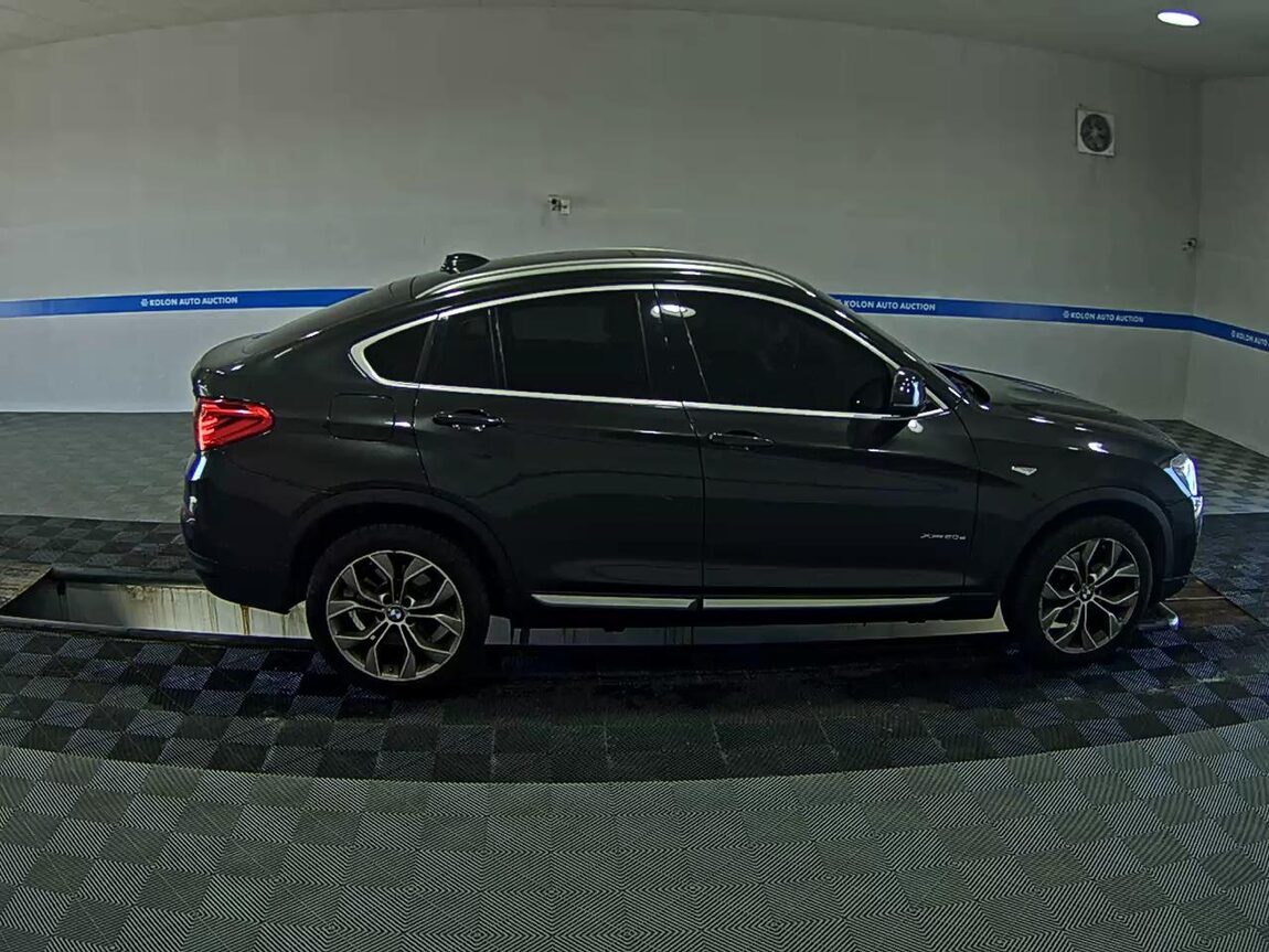 BMW X4 20d xDRIVE SAC 2017 - zdjęcie 4