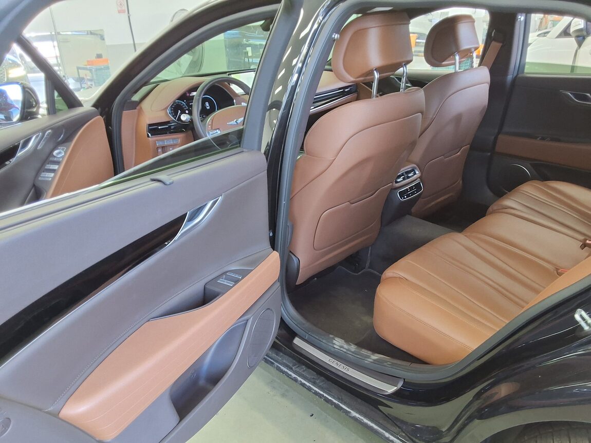 GENESIS THE ALL NEW G80 GASOLINE 2.5 AWD BASE MODEL 2023 - zdjęcie 16